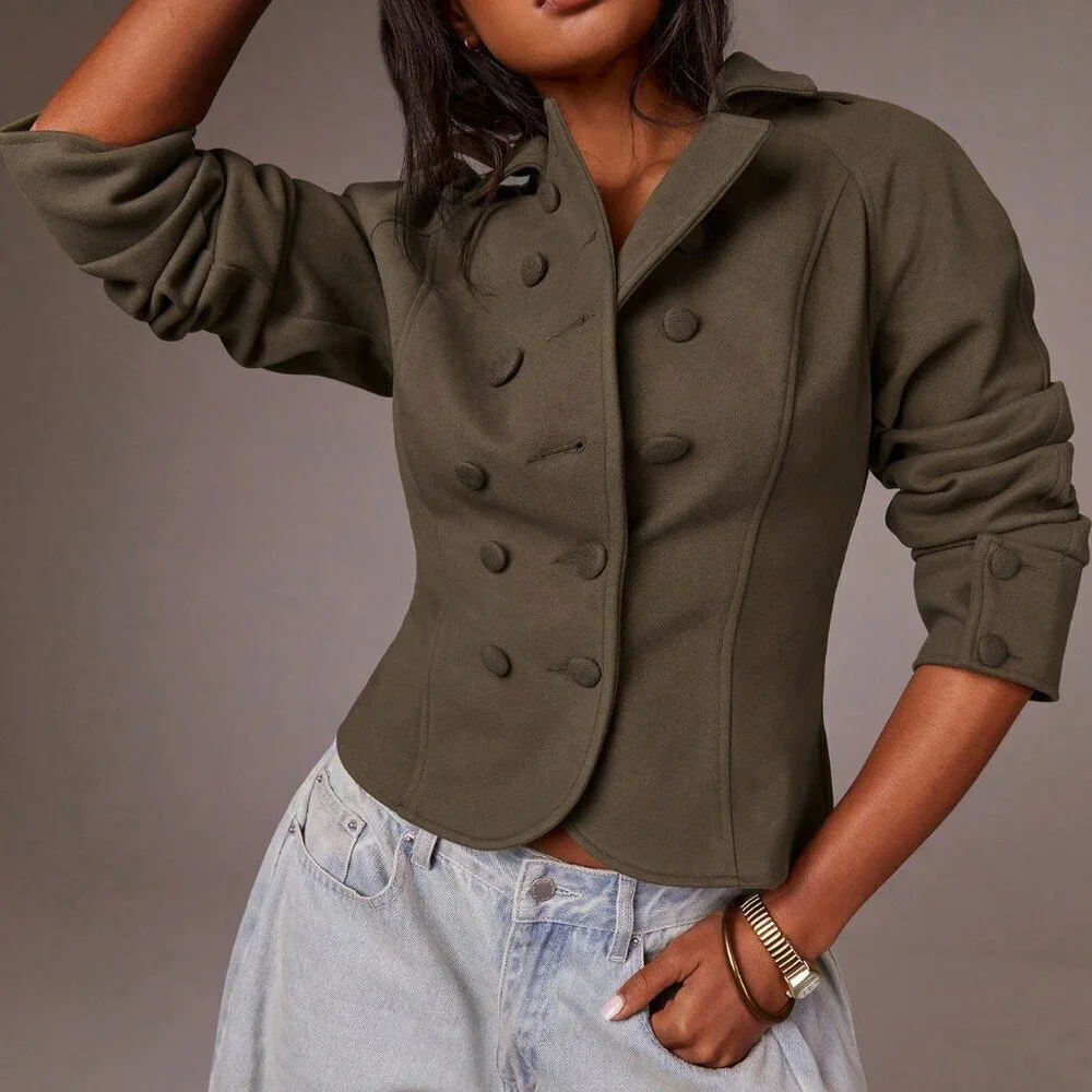 MODA ME COUTURE out stylish placket